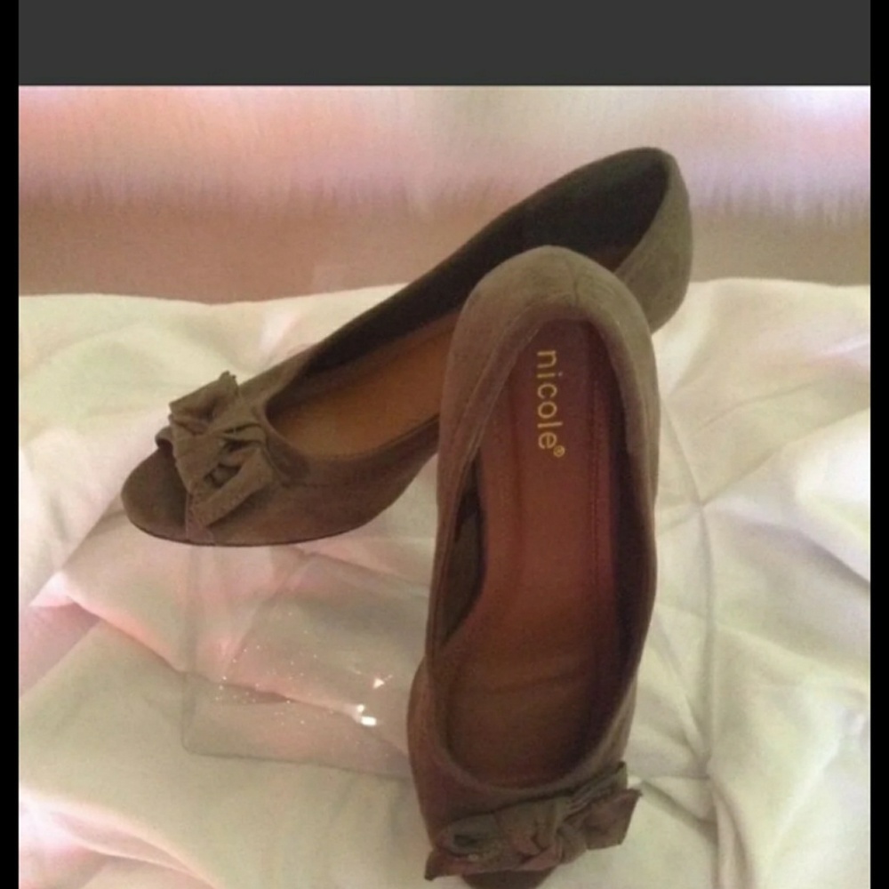 Nicole 6.5 Suede Flats Shoes Open Toe